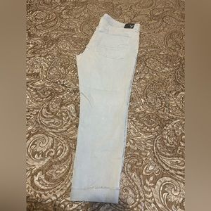 American Eagle Outfitters Light Wash Skinny Jeans